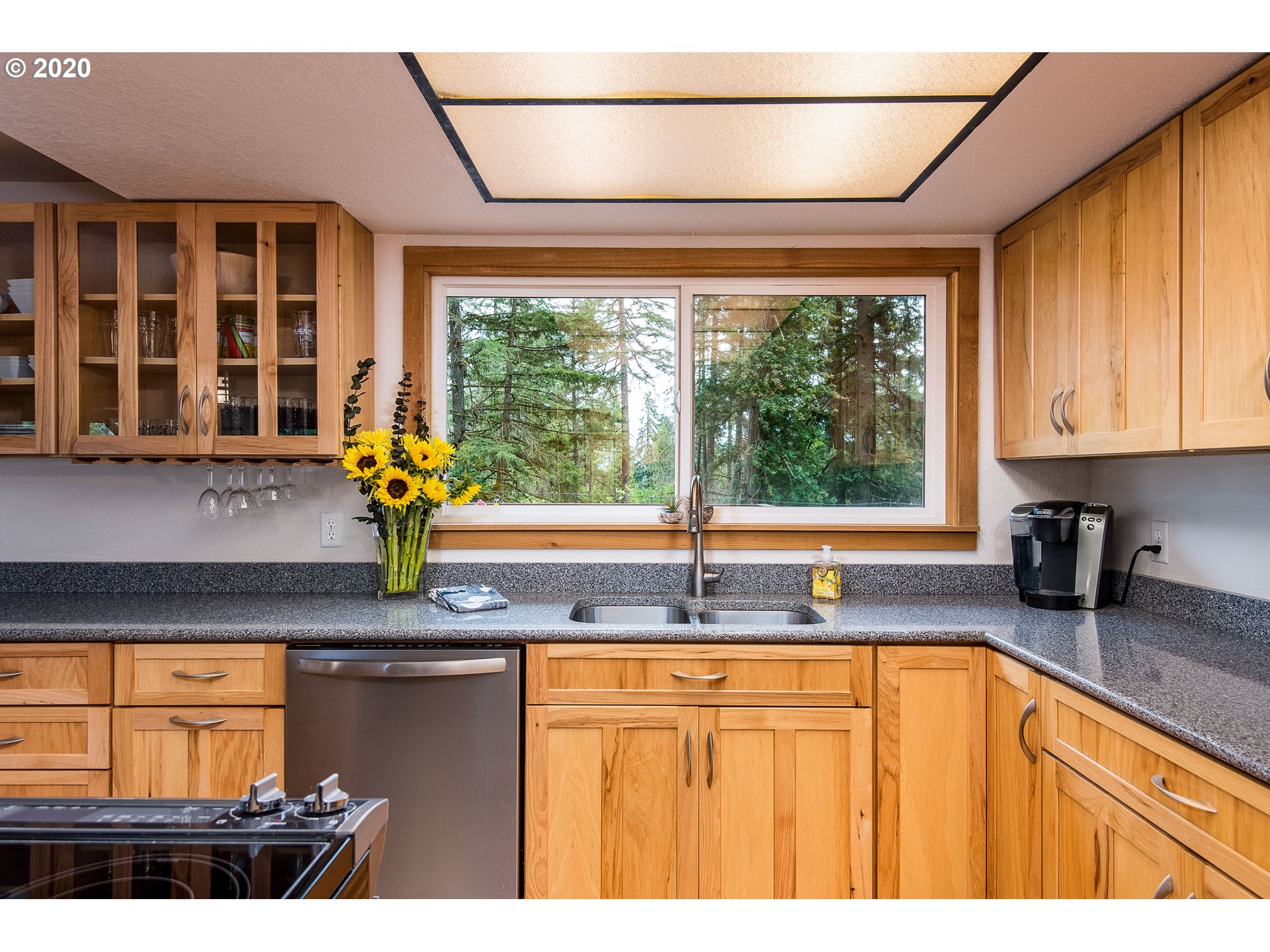 31360 Fox Hollow Road Eugene, OR 97405 - Photo 11 of 31 Gallery Image 11
