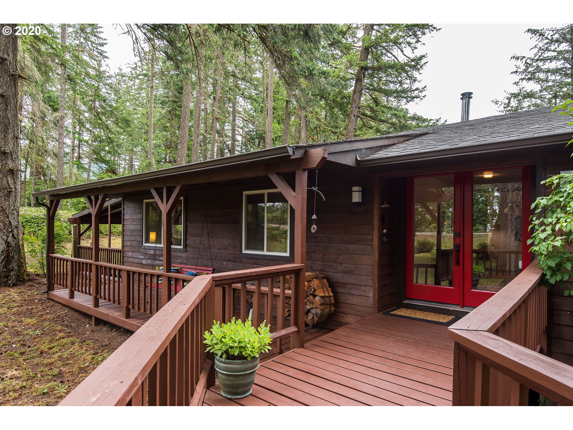 31360 Fox Hollow Road Eugene, OR 97405 - Photo 4 of 31 Gallery Image 4