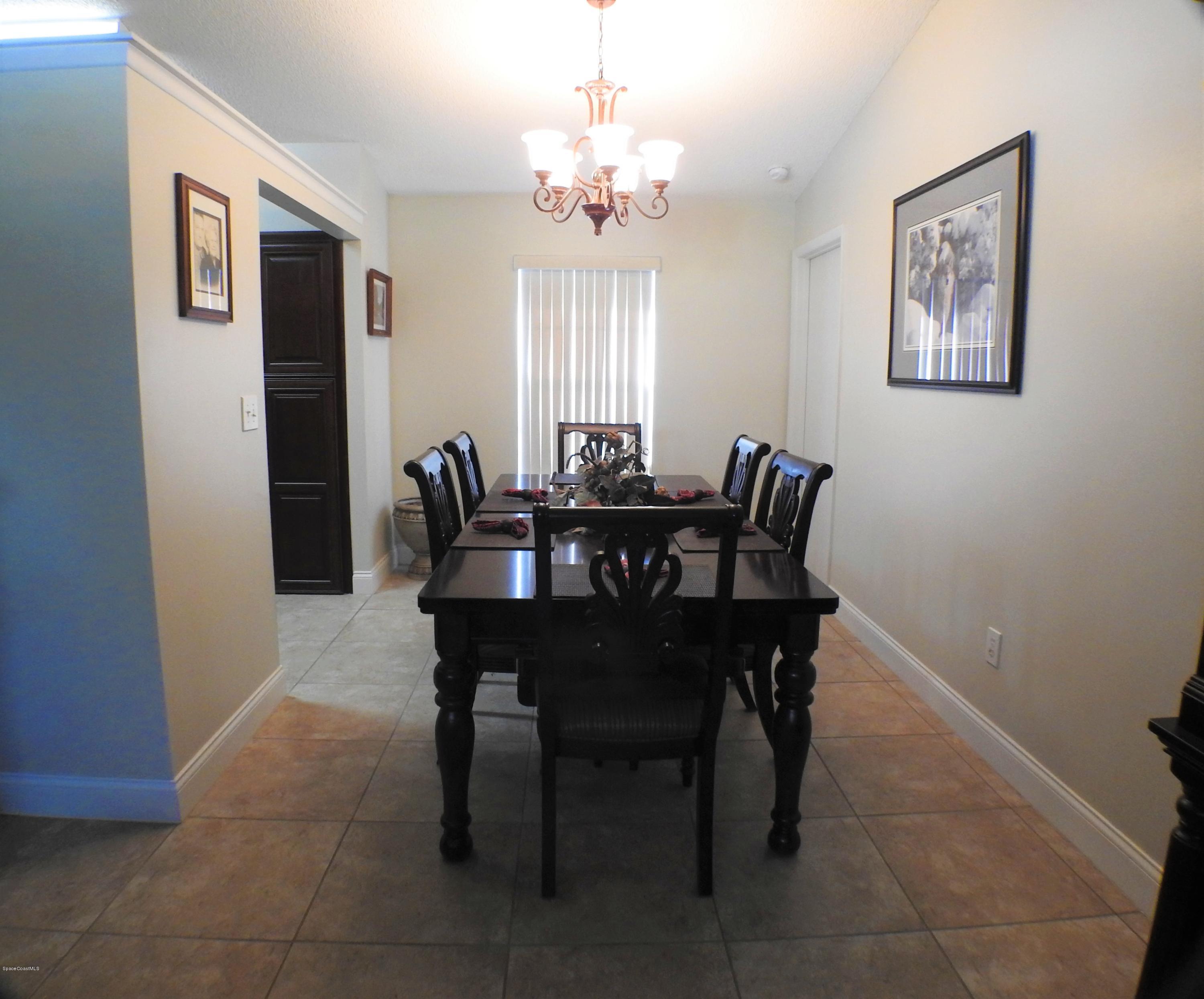 5988 Rena Avenue Cocoa, FL 32927 - Photo 7 of 35 Dining1