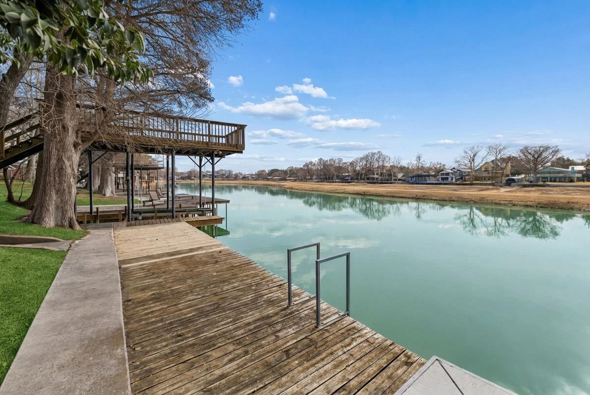 1307 Terminal Loop Road McQueeney, TX 78123 - Photo 4 of 23 a view of lake