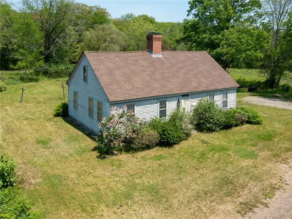 $409,900 | 383 Putnam Pike, Glocester, RI 02814