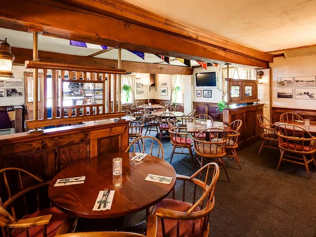 $1,190,000 | 2531 Atlantic Highway, Lincolnville, ME 04849