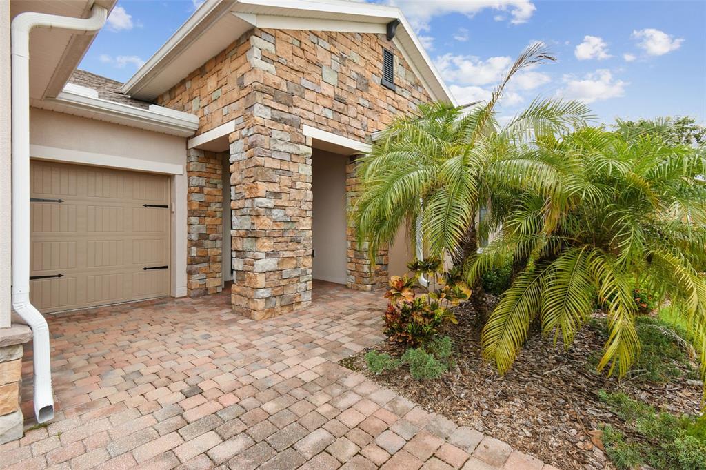 726 Irvine Ranch Road Kissimmee, FL 34759 - Photo 4 of 52