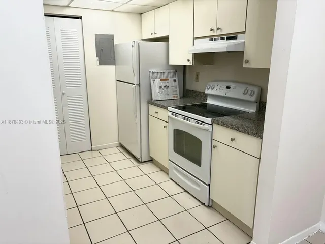 $2,150 | 566 Northwest 114th Avenue, Unit 203, Sweetwater, FL 33172