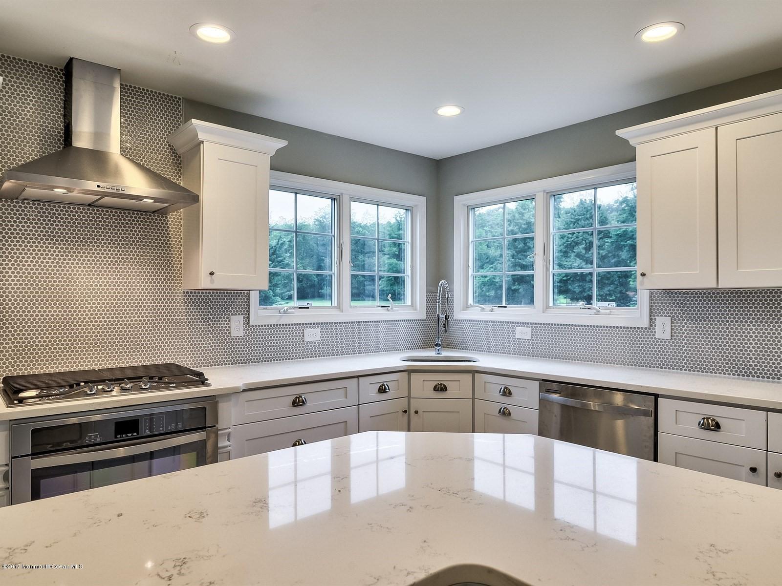 68 Mill Road Manalapan, NJ 07726 - Photo 12 of 28 012_Kitchen