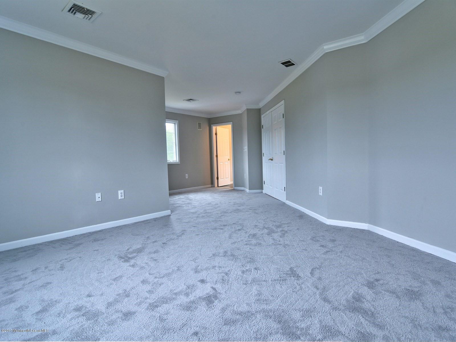 68 Mill Road Manalapan, NJ 07726 - Photo 18 of 28 018_Master
