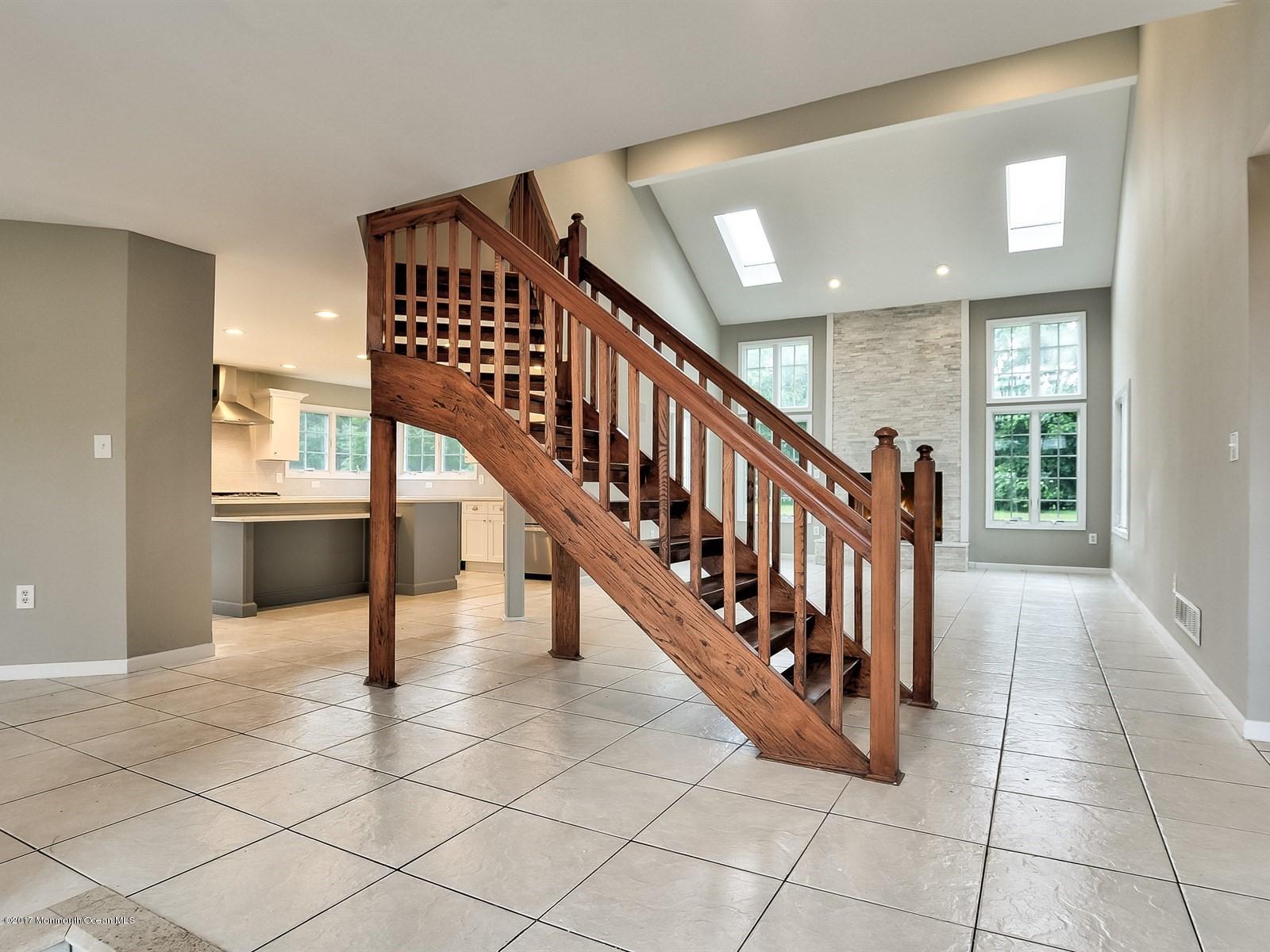68 Mill Road Manalapan, NJ 07726 - Photo 7 of 28 007_Staircase