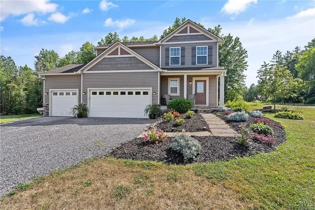 $382,000 | 51 Phinney Lane, Hastings, NY 13036