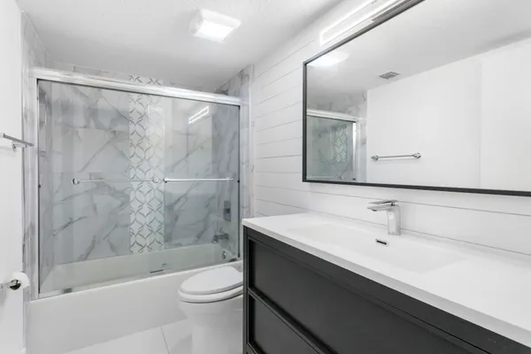 $549,000 | 601 Seafarer Circle, Unit 101, Jupiter, FL 33477