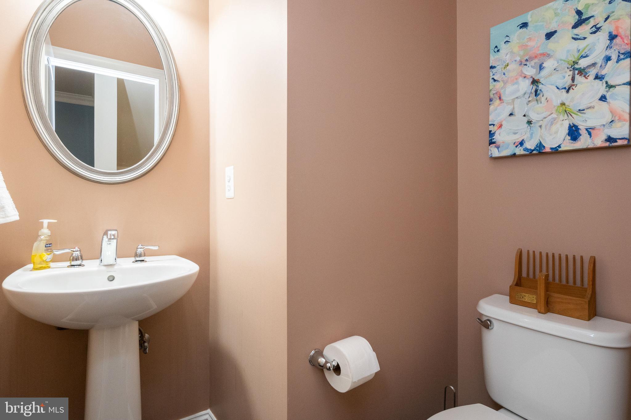 3909 Chain Bridge Road Fairfax, VA 22030 - Photo 14 of 46 Main floor powder room