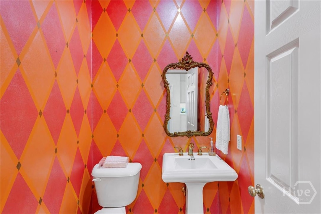 6 Roundtree Circle Savannah, GA 31405 - Photo 14 of 47 1/2 bath