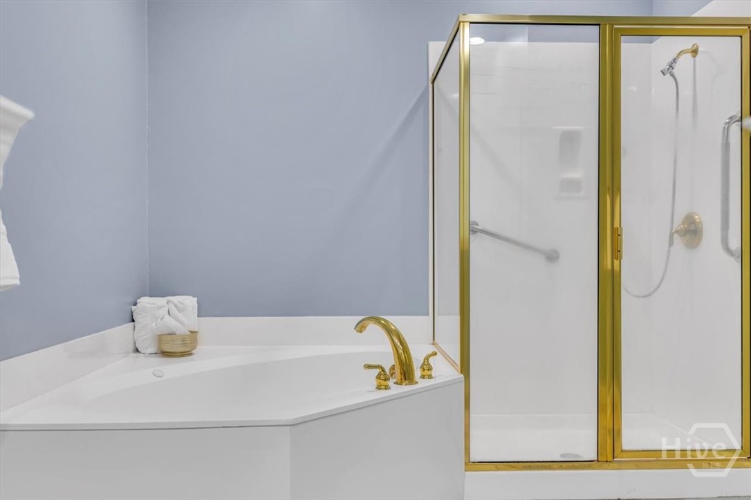 6 Roundtree Circle Savannah, GA 31405 - Photo 25 of 47 Priary En-Suite
