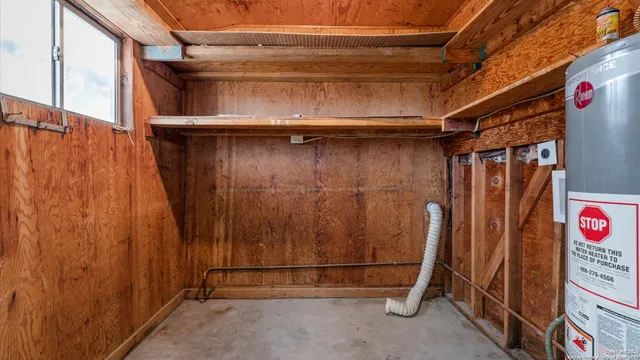 $259,900 | 221 Winn Avenue, Universal City, TX 78148