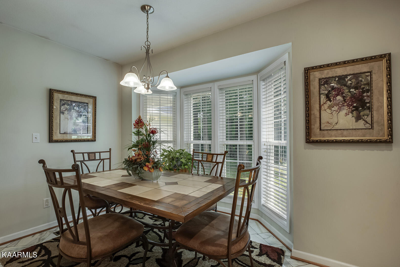 230 Robinson Lane Decatur, TN 37322 - Photo 23 of 52 23_RobinsonLane_230_Breakfast01