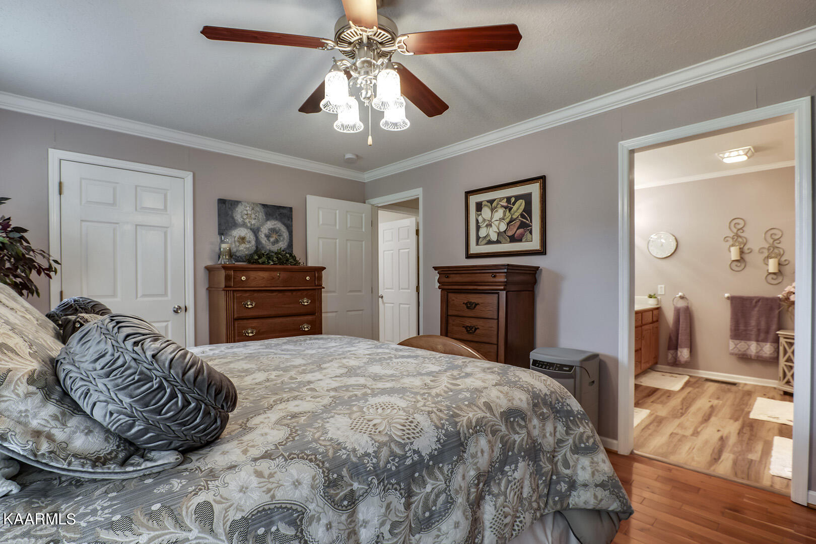 230 Robinson Lane Decatur, TN 37322 - Photo 32 of 52 32_RobinsonLane_230_MasterBedroom02