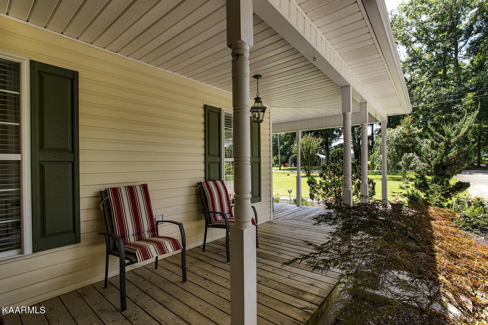 230 Robinson Lane Decatur, TN 37322 - Photo 5 of 52 05_RobinsonLane_230_FrontPorch02