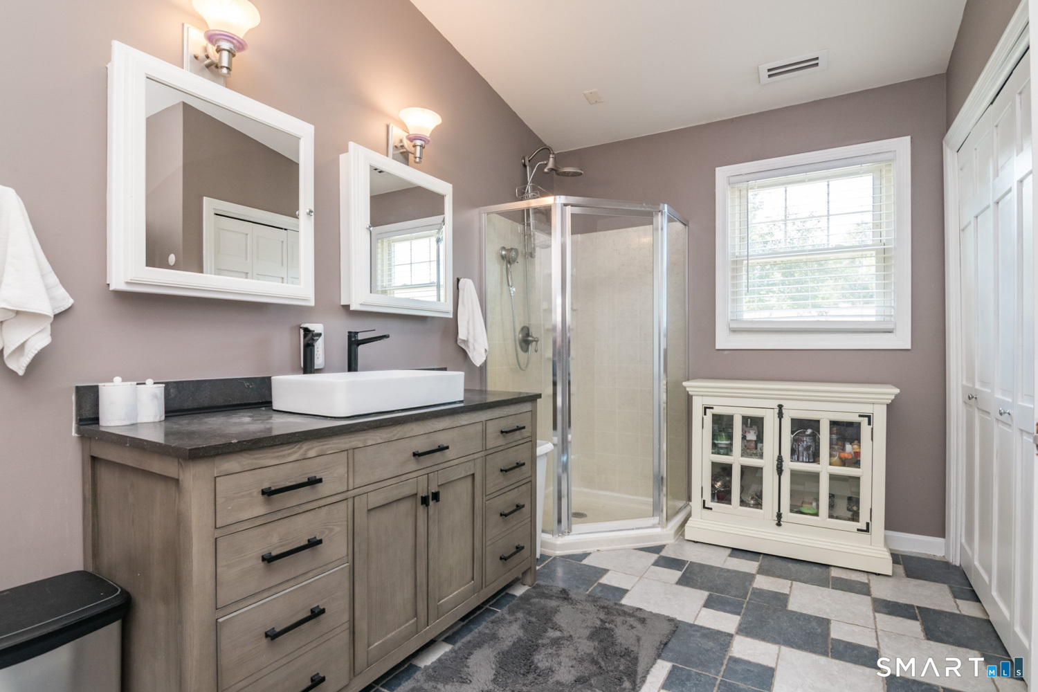 541 George Washington Road Enfield, CT 06082 - Photo 12 of 38
