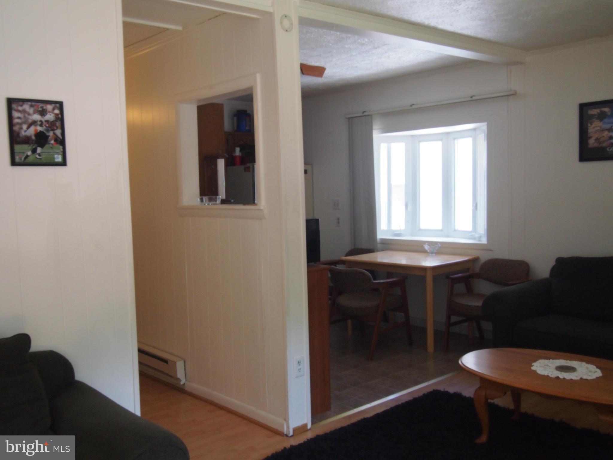 1624 Marlboro Road Edgewater, MD 21037 - Photo 17 of 26 Interior (General)