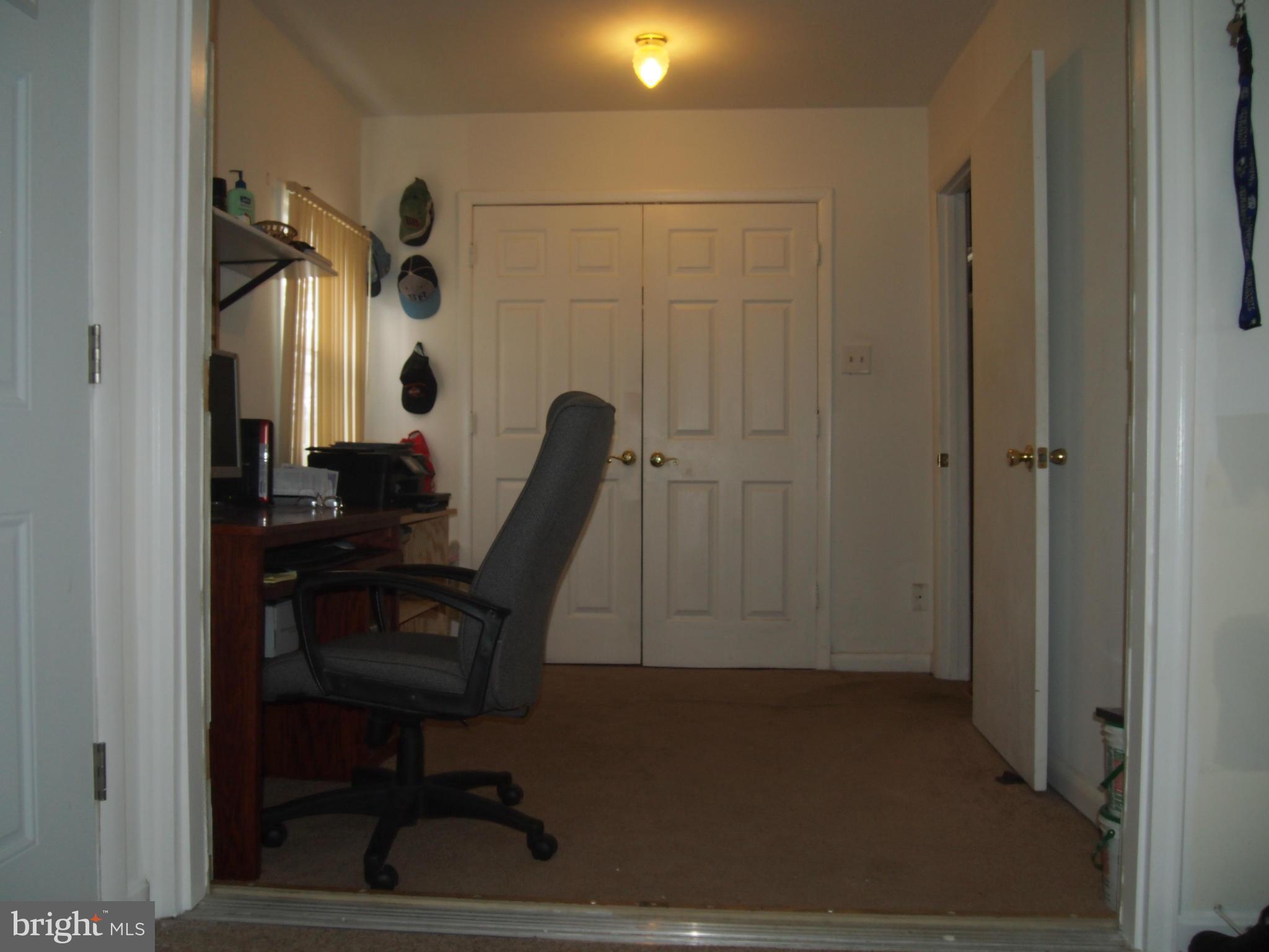1624 Marlboro Road Edgewater, MD 21037 - Photo 21 of 26 Bedroom (Master)