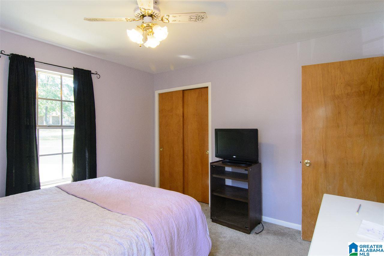 1052 Diane Street Southwest Leeds, AL 35094 - Photo 21 of 33