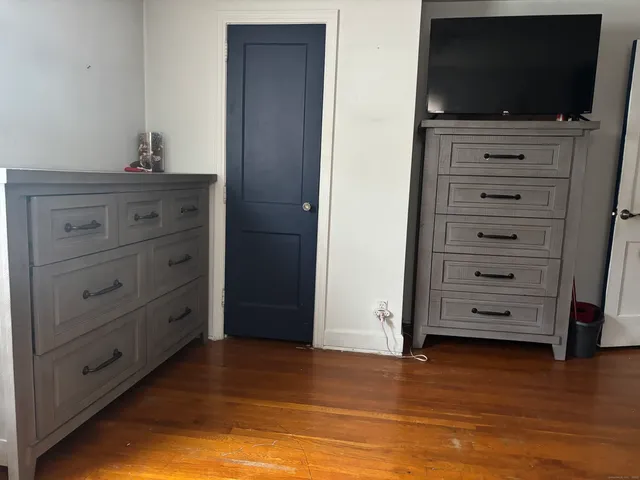 $162,085 | 167 Campfield Avenue, Hartford, CT 06114