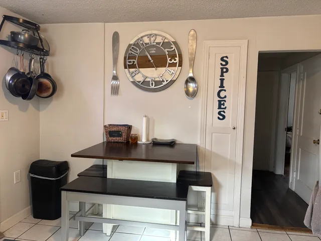 $162,085 | 167 Campfield Avenue, Hartford, CT 06114