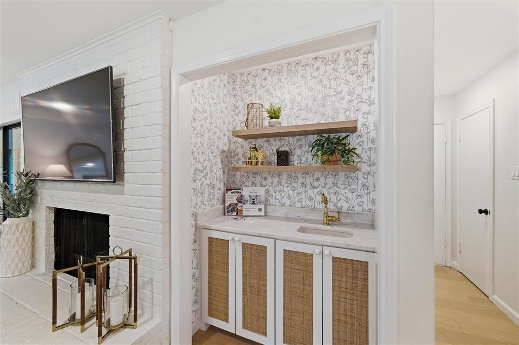 7054 Tamarack Road Fort Worth, TX 76116 - Photo 14 of 40