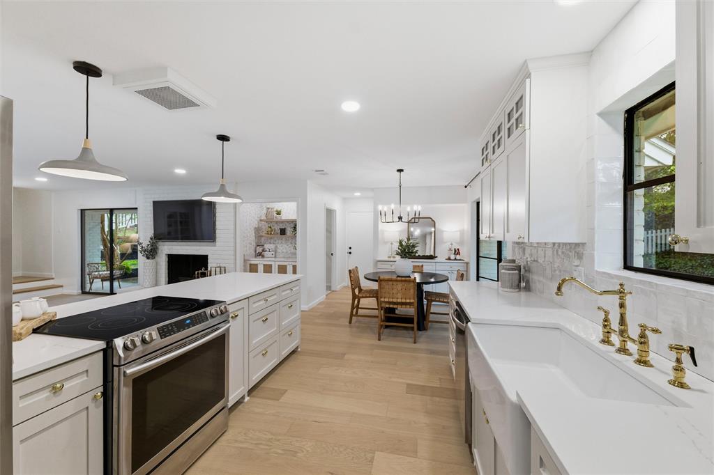 7054 Tamarack Road Fort Worth, TX 76116 - Photo 2 of 40