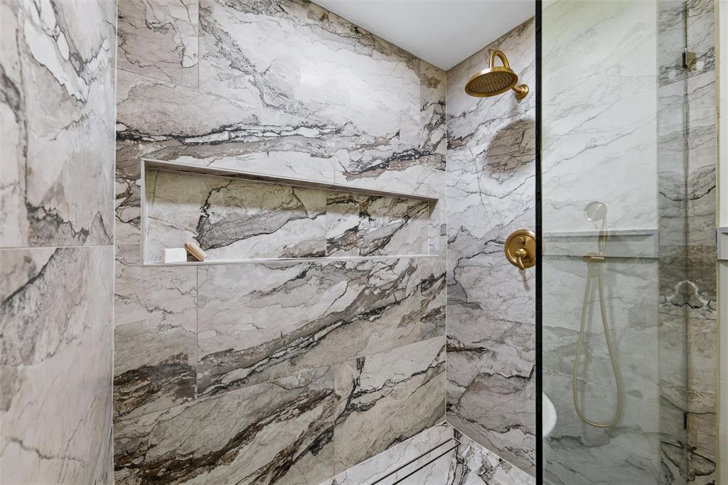 7054 Tamarack Road Fort Worth, TX 76116 - Photo 25 of 40