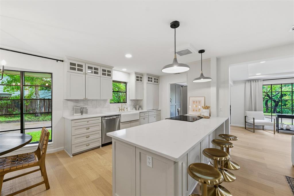 7054 Tamarack Road Fort Worth, TX 76116 - Photo 5 of 40