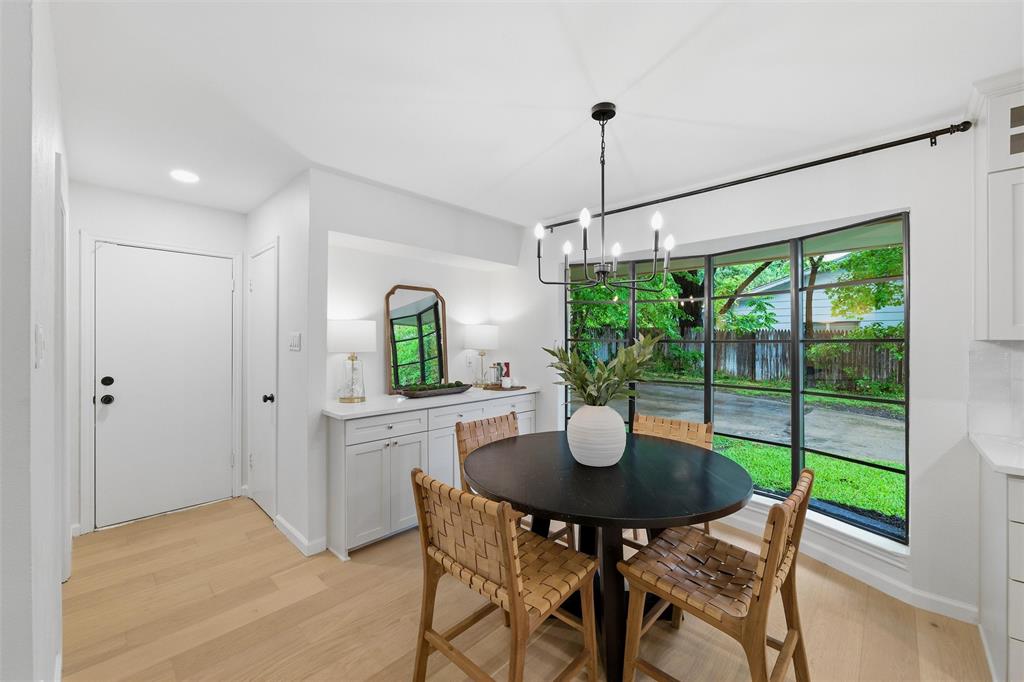 7054 Tamarack Road Fort Worth, TX 76116 - Photo 7 of 40