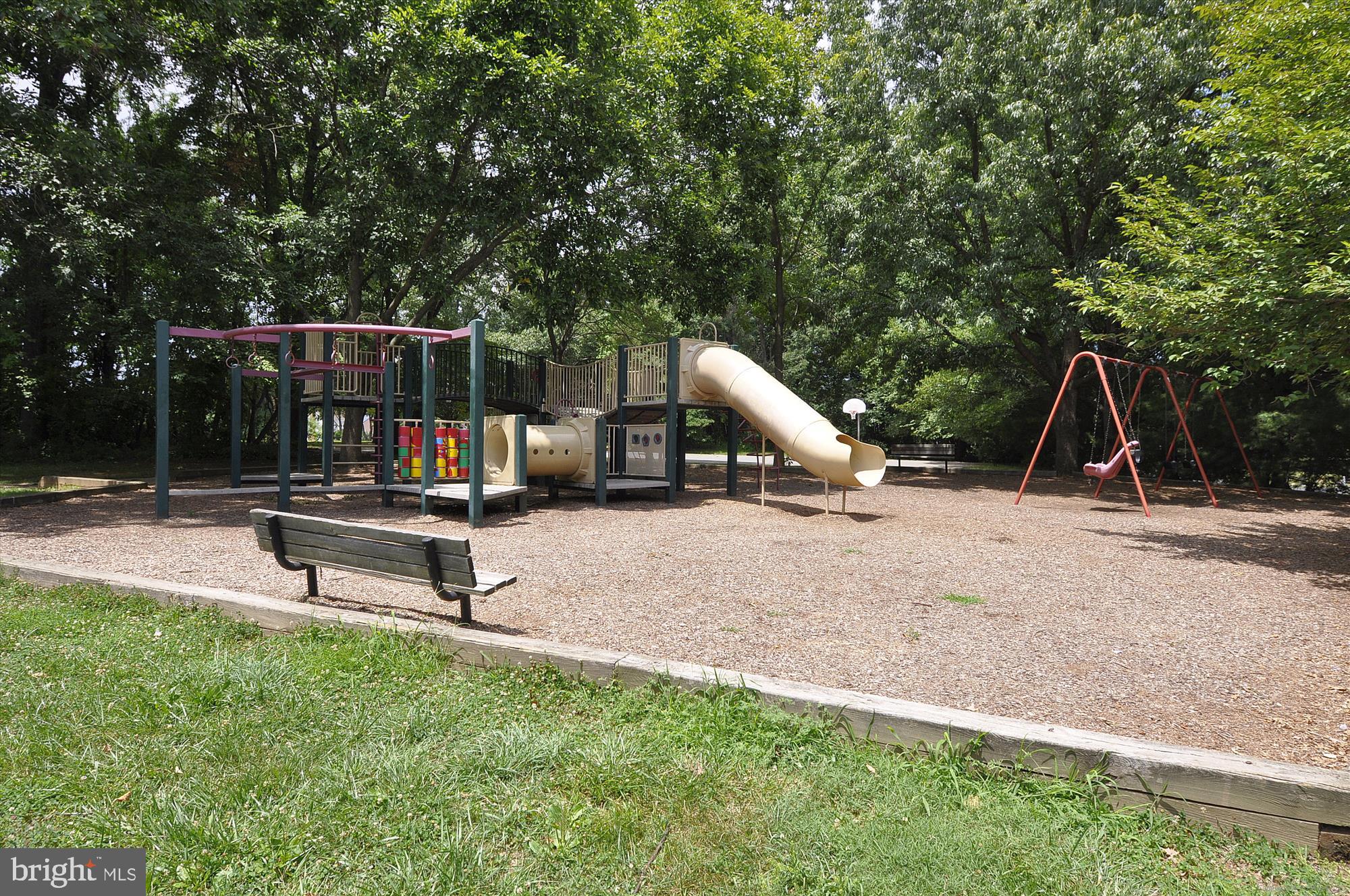 15221 Middlegate Road Silver Spring, MD 20905 - Photo 65 of 67 Stonegate tot lot