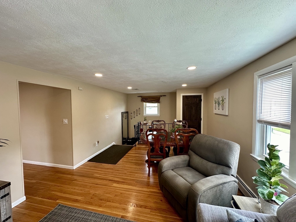 32 Madison Avenue, Unit 2 Watertown, MA 02472 - Photo 2 of 9