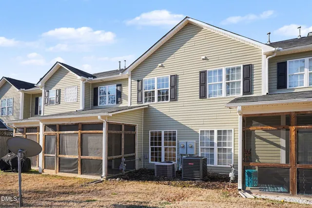 $280,000 | 60 Hill Shore Lane, Clayton, NC 27527