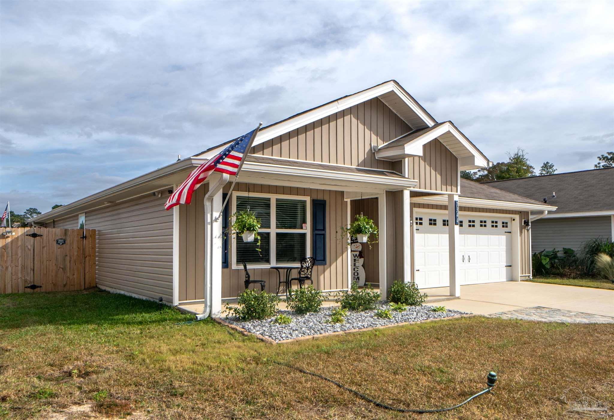 7344 Single Trace Pensacola, FL 32526 - Photo 2 of 41