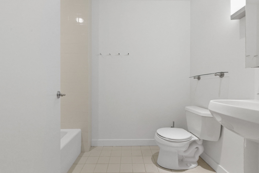 80 Broad Street, Unit 302 Boston, MA 02110 - Photo 17 of 22