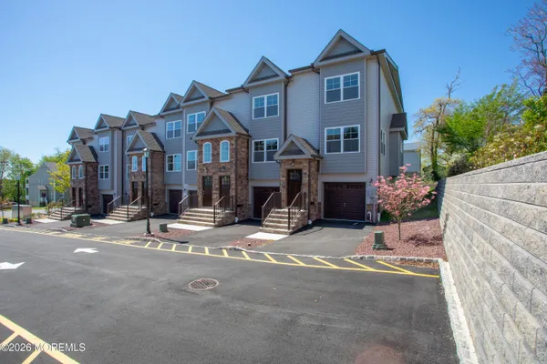 $3,650 | 234 Main Street, South Amboy, NJ 08879