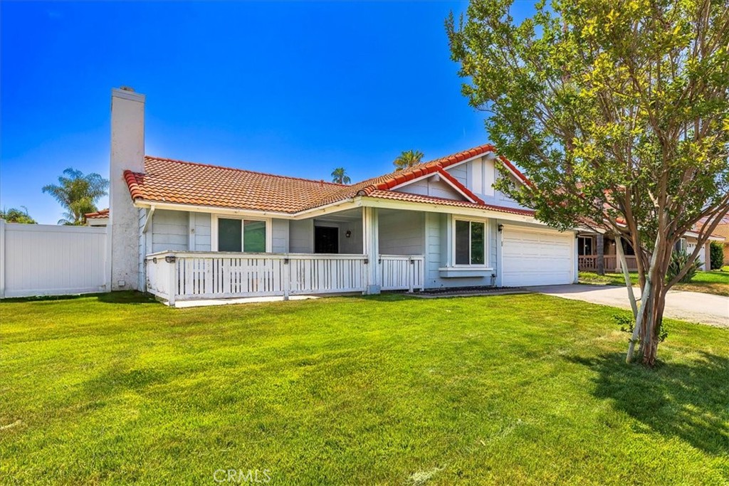 45586 Rainbow Canyon Road Temecula, CA 92592 - Photo 2 of 24
