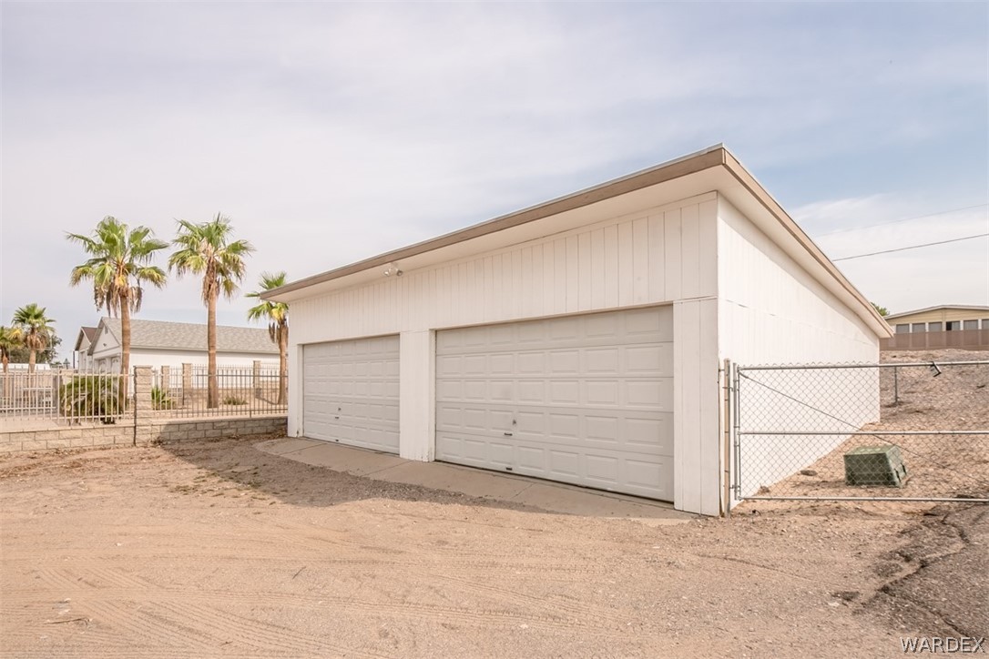 1330 Dike Road Mohave Valley, AZ 86440 - Photo 6 of 50 Gallery Image 6