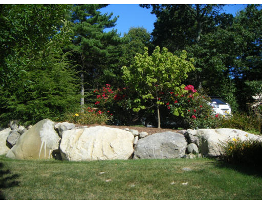 28 Pilgrim Road Mansfield, MA 02048 - Photo 17 of 19 Gallery Image 17