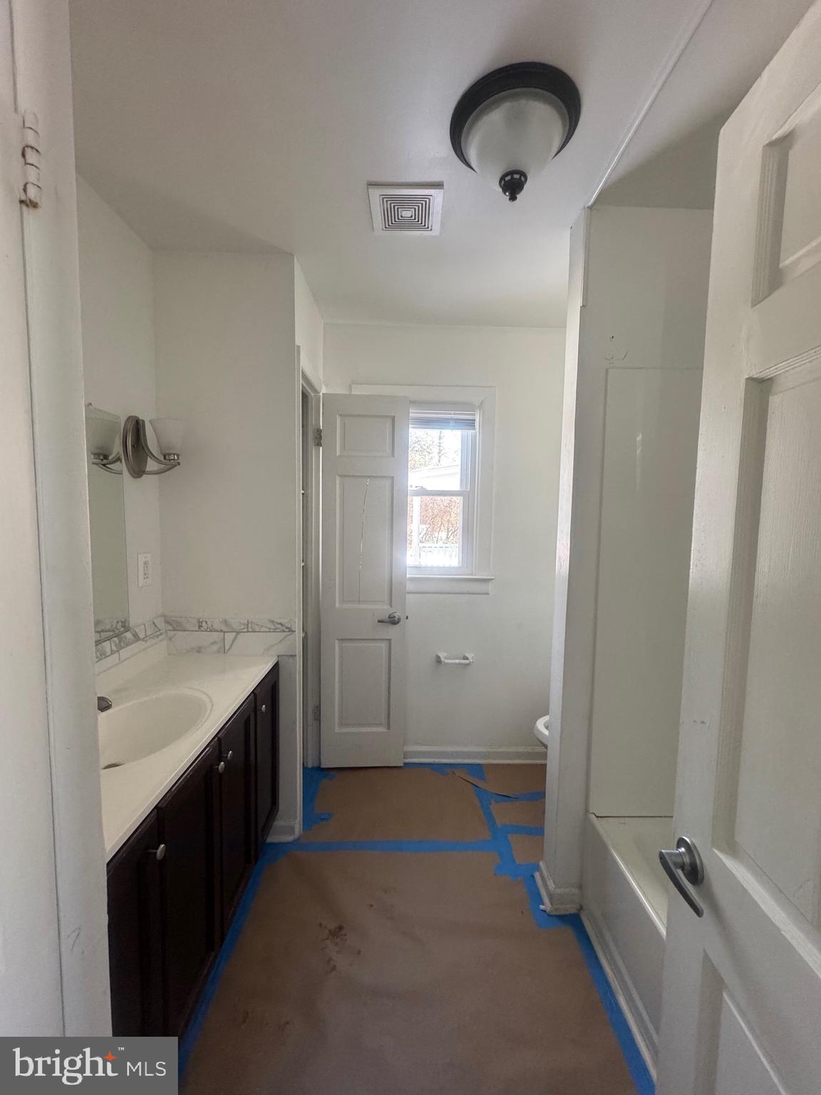 11360 Ridge Road King George, VA 22485 - Photo 12 of 39 a bathroom with a sink a toilet and shower