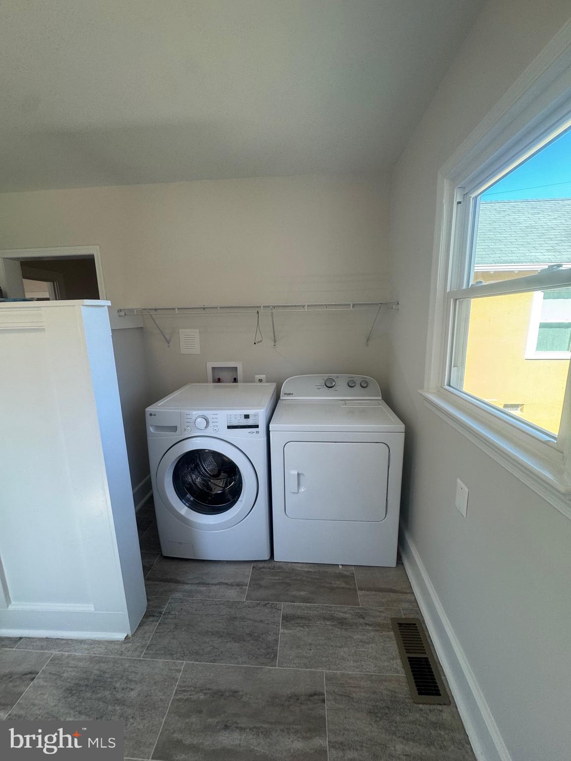 11360 Ridge Road King George, VA 22485 - Photo 22 of 39 a utility room with dryer and washer