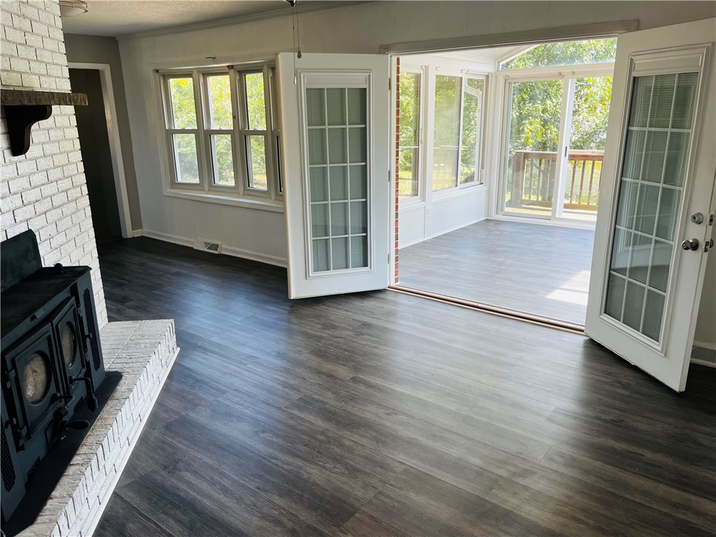 123 Terrace Lane Anderson, SC 29621 - Photo 6 of 19 Sun Room
