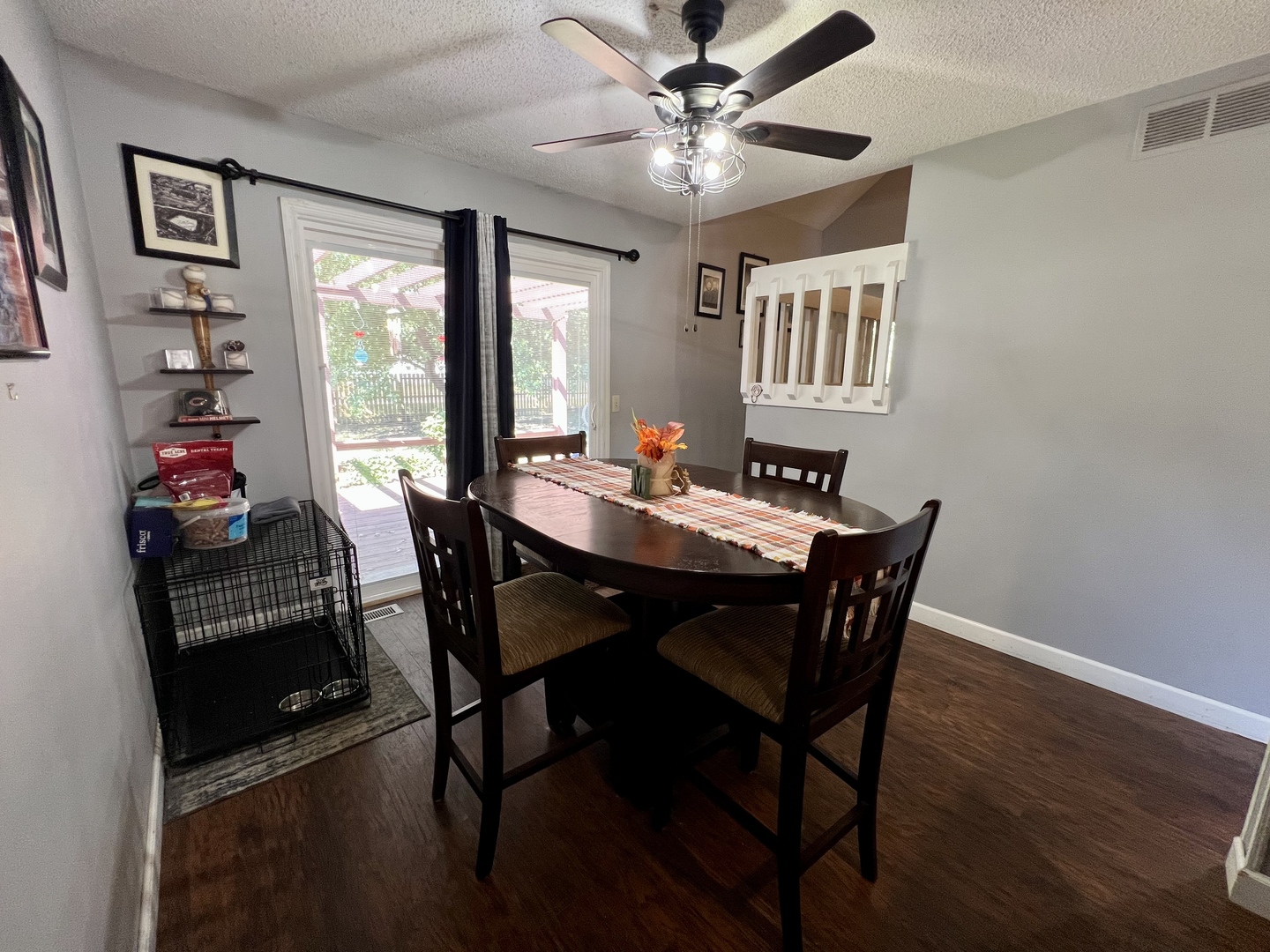 803 Irvine Road, Unit 803 Champaign, IL 61822 - Photo 10 of 38 Gallery Image 10