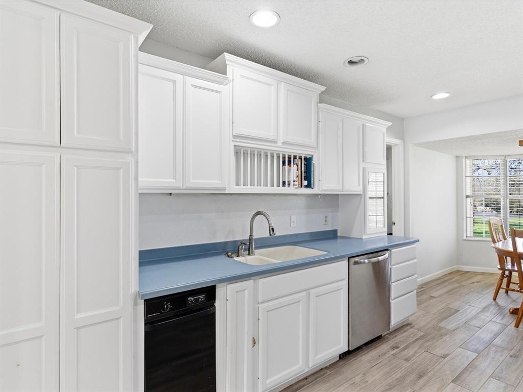 408 Canyon Trail Road Weatherford, TX 76087 - Photo 12 of 38