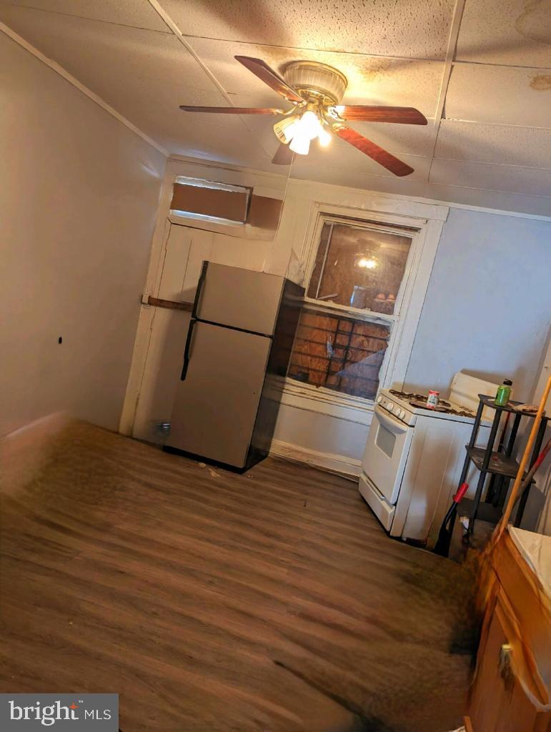 1726 Normal Avenue Baltimore, MD 21213 - Photo 3 of 7