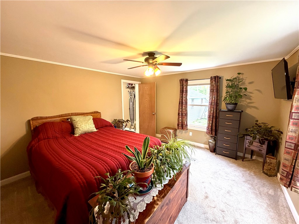 464 Gardiner Road Richmond, RI 02892 - Photo 14 of 37