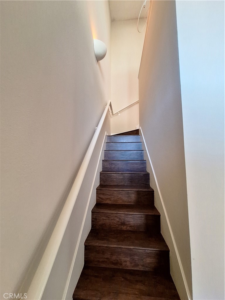 92 Country Mile Road Pomona, CA 91766 - Photo 18 of 27 Gallery Image 18
