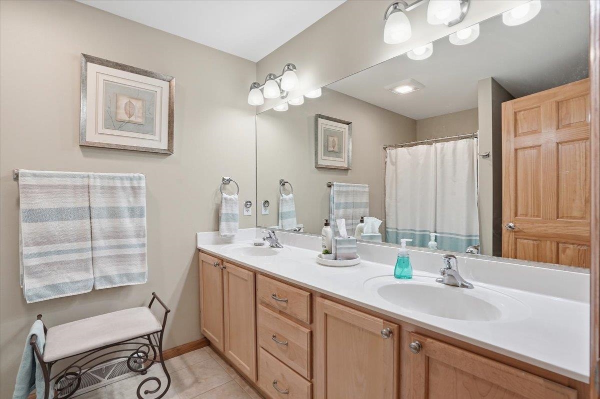 375 Alpine Parkway Oregon, WI 53575 - Photo 23 of 57