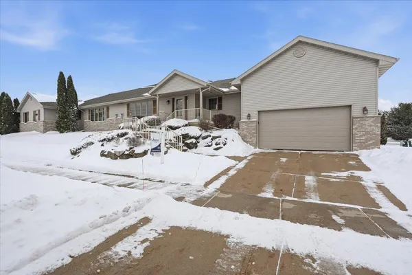 $395,000 | 375 Alpine Parkway, Oregon, WI 53575